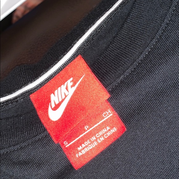 Nike 3/4 sleeve shirts - Picture 5 of 5
